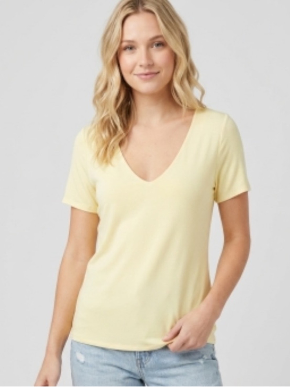 Everyday V-Neck Short Sleeve Tee - Pale Yellow